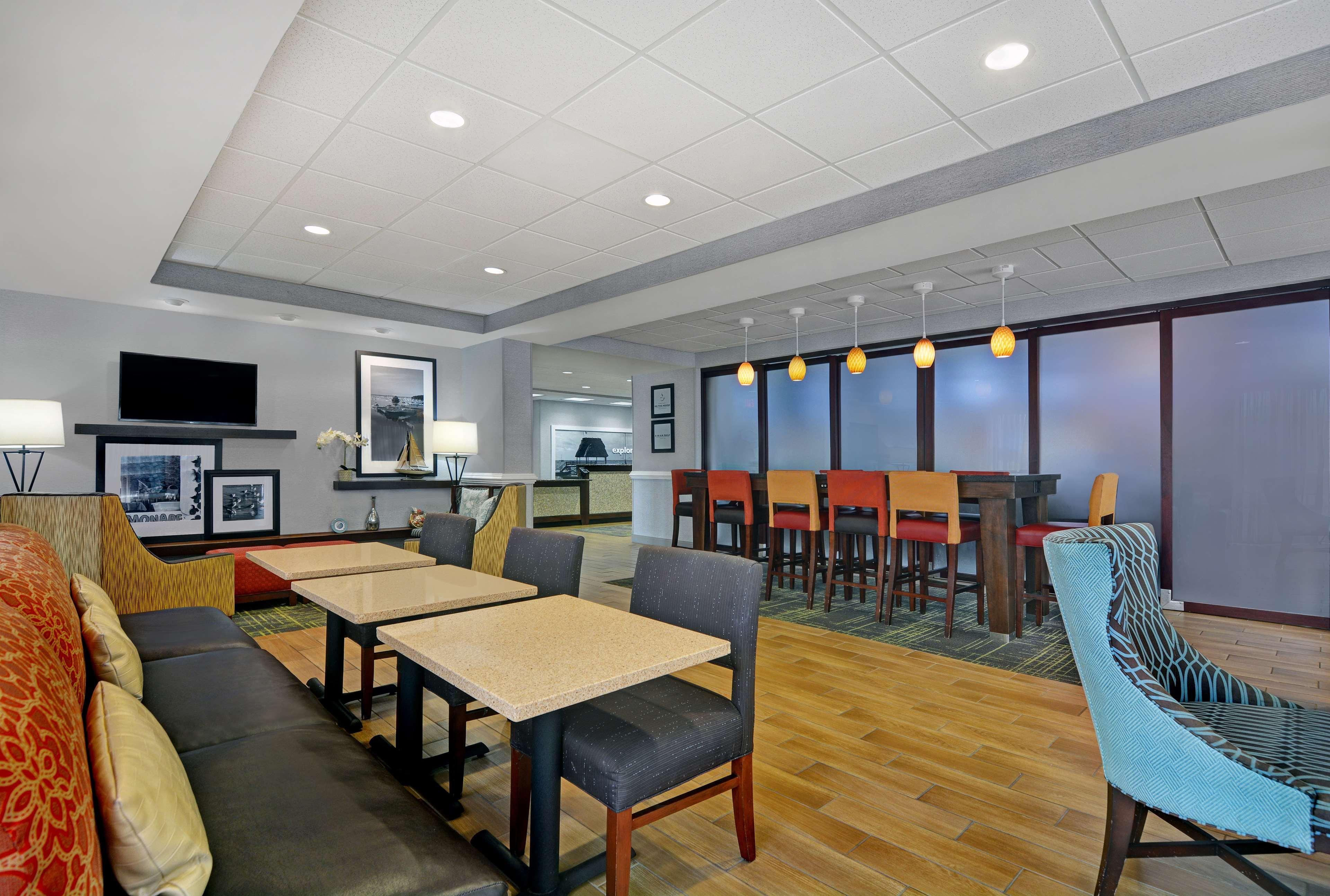 Hampton Inn By Hilton Panama City Beach Upper Grand Lagoon Ngoại thất bức ảnh