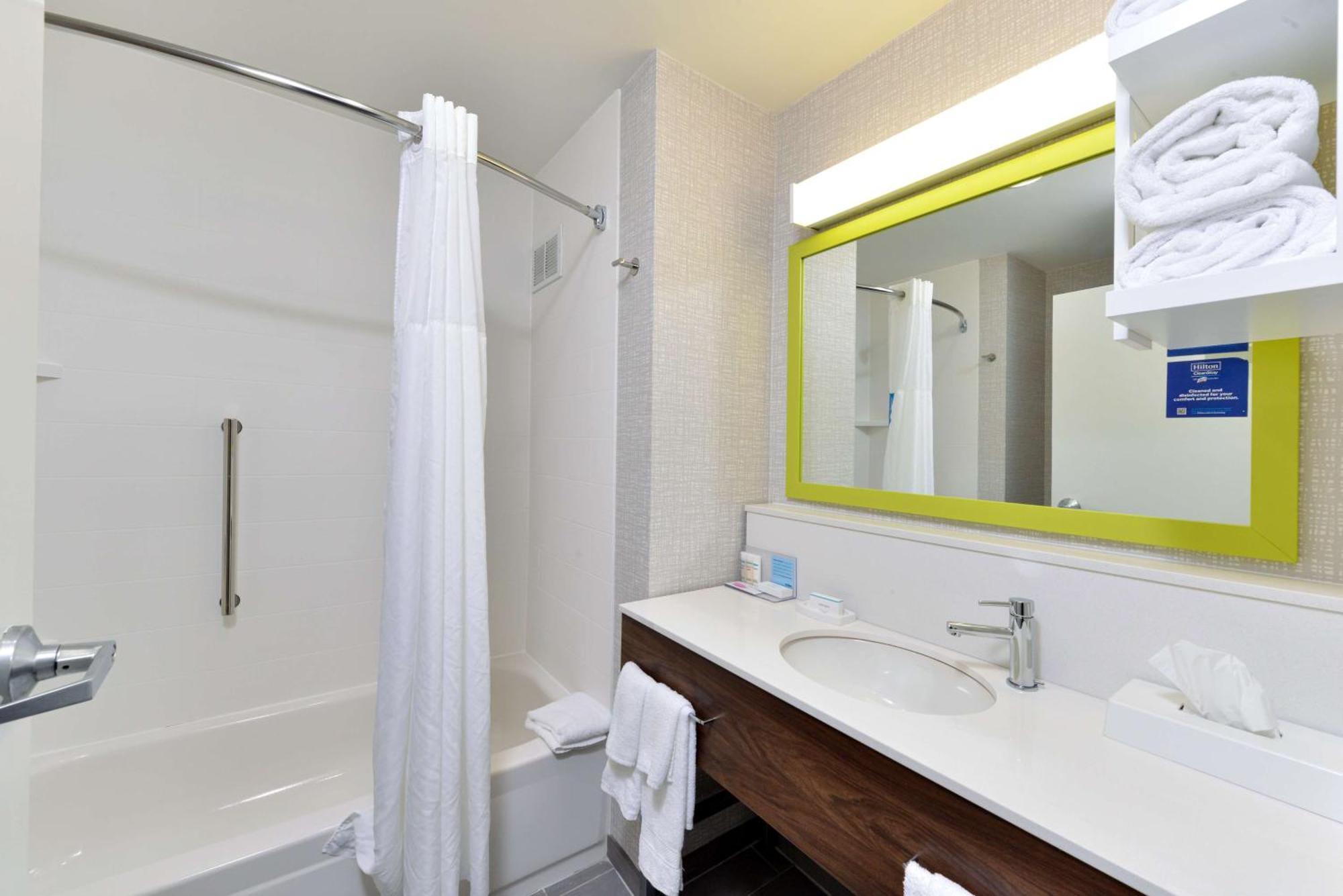 Hampton Inn By Hilton Panama City Beach Upper Grand Lagoon Ngoại thất bức ảnh